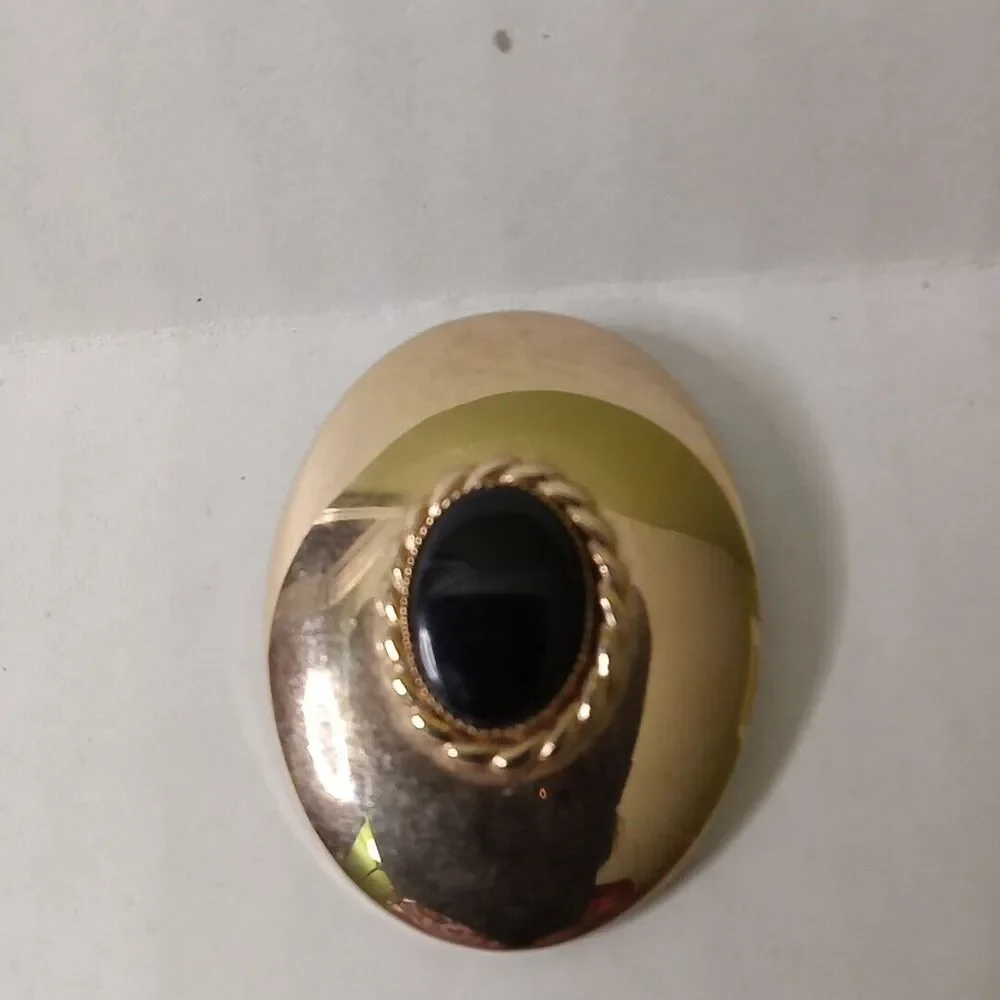 Sarah Coventry Brooch FLAWED- considerable amount of tarnish